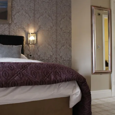 Bay (adults Only) 4*