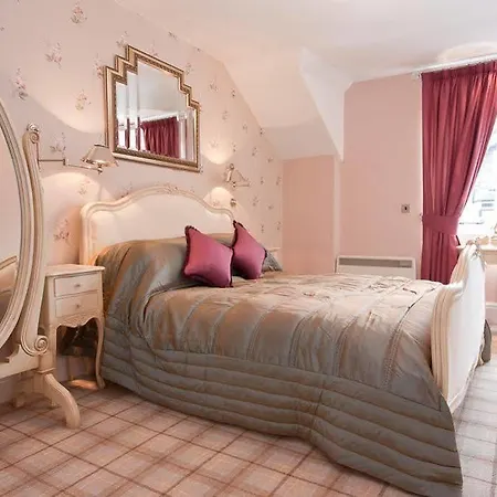 Pensionat Bay (adults Only)